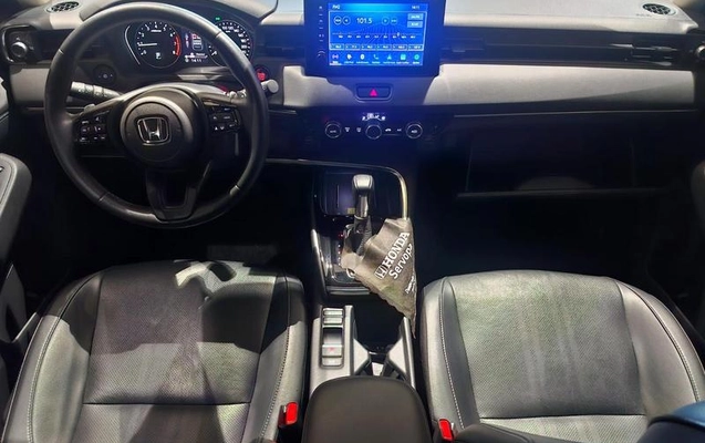 imagem-https://www.socarrao.com.br/sc-vehicle-images-prod/4380377/1792242124801-8580526_8_B_751fac43d5.jpeg