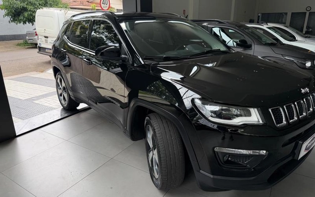 imagem-https://www.socarrao.com.br/sc-vehicle-images-prod/4380380/1792608190416-8580452_5_B_63ff1023e8.jpeg