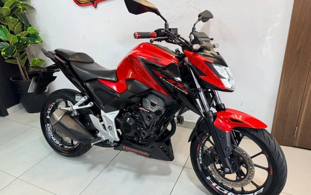 imagem-https://www.socarrao.com.br/sc-vehicle-images-prod/4380384/1792504121016-8580561_7_B_329c5b7717.jpeg