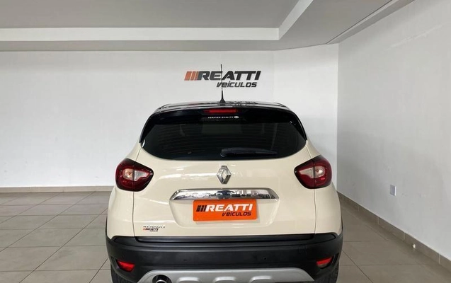 imagem-https://www.socarrao.com.br/sc-vehicle-images-prod/4380402/1792243059088-8580286_2_B_f6863495c0.jpeg