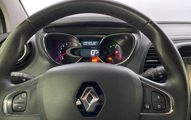 imagem-https://www.socarrao.com.br/sc-vehicle-images-prod/4380402/1792243059098-8580286_8_B_b8cd640eaa.jpeg