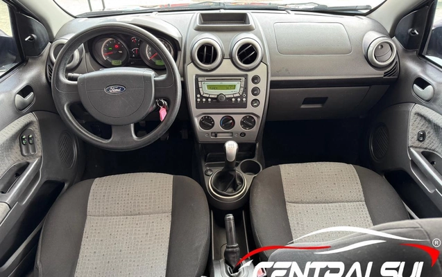 imagem-https://www.socarrao.com.br/sc-vehicle-images-prod/4380405/1792243029535-d8706babcf4a4a63b4e70eeaecb5eac7_1792242975663.jpg