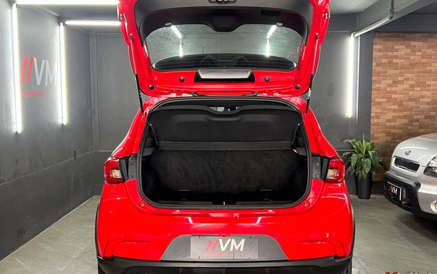 imagem-https://www.socarrao.com.br/sc-vehicle-images-prod/4380420/1792243869655-003_04e4e1790767efec6cb9d085352a8a0a.jpg