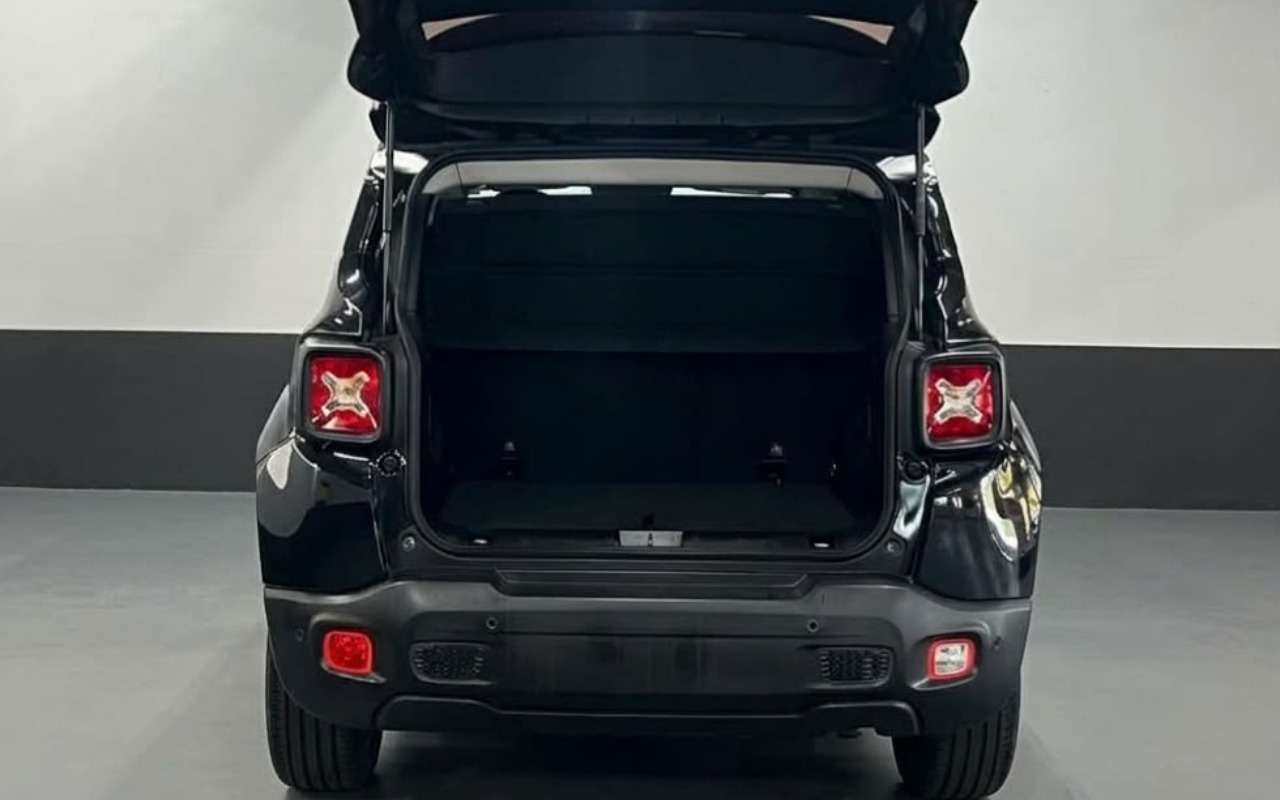 imagem-https://www.socarrao.com.br/sc-vehicle-images-prod/4380437/1792244446237-V2hhdHNBcHAgSW1hZ2UgMjAyNi0xMC0xNiBhdCAxNi4yOS4wNyAoNSkuanBlZw.jpeg