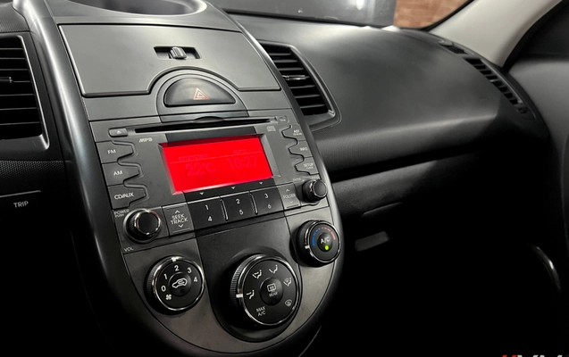 imagem-https://www.socarrao.com.br/sc-vehicle-images-prod/4380441/1792244539209-003_323568bfd3a340621b7cacfab2d8d9e5.jpg
