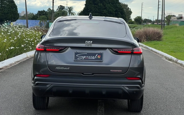 imagem-https://www.socarrao.com.br/sc-vehicle-images-prod/4380444/1792244588102-V2hhdHNBcHAgSW1hZ2UgMjAyNi0xMC0xNiBhdCAxNi40MS4wNSAoMSkuanBlZw.jpeg