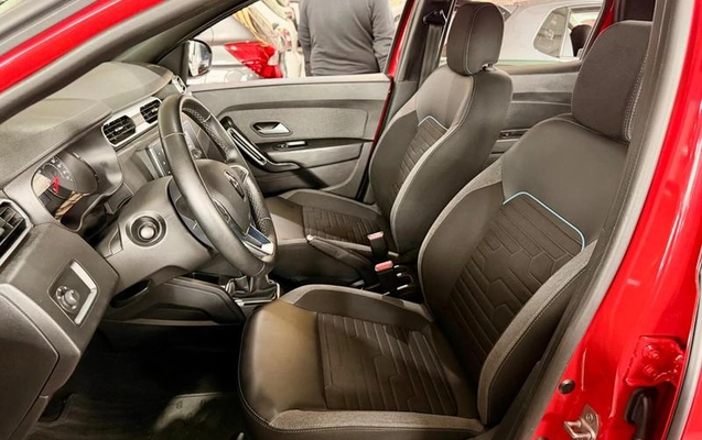 imagem-https://www.socarrao.com.br/sc-vehicle-images-prod/4380445/1792840746035-8574045_7_B_10026cc650.jpeg