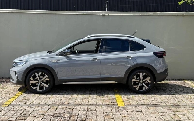 imagem-https://www.socarrao.com.br/sc-vehicle-images-prod/4380453/1792244904513-8578153_4_B_5724bbdc75.jpeg