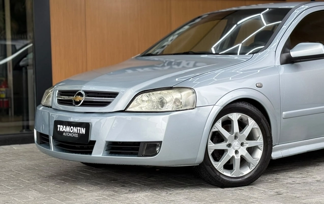 imagem-https://www.socarrao.com.br/sc-vehicle-images-prod/4380468/1792245516382-003_b45ecd0157a9e32edc744d208e660427.jpg