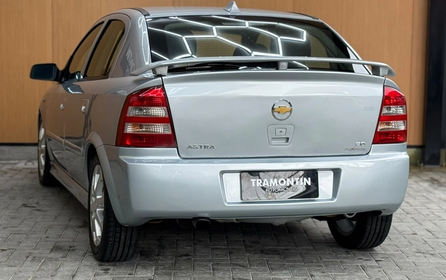 imagem-https://www.socarrao.com.br/sc-vehicle-images-prod/4380468/1792245516389-003_8e97361eed652d8e1748566aa0d6a10d.jpg