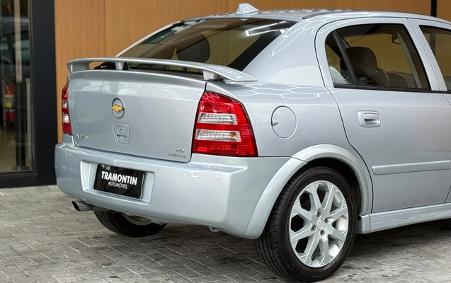 imagem-https://www.socarrao.com.br/sc-vehicle-images-prod/4380468/1792245516398-003_19c89cf04c8de00fb881ba5e088ca905.jpg