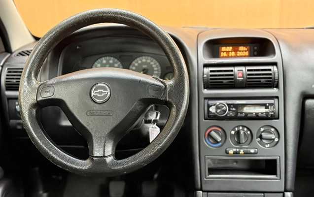 imagem-https://www.socarrao.com.br/sc-vehicle-images-prod/4380468/1792245516405-003_b484949cb69f833f151890c97f6f8801.jpg