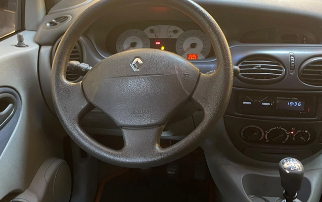 imagem-https://www.socarrao.com.br/sc-vehicle-images-prod/4380471/1792245649238-z3wjqiL3pIH7leto2RBx6vvjP5Gs78NF.jpg