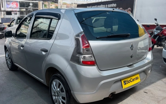 imagem-https://www.socarrao.com.br/sc-vehicle-images-prod/4380473/1792245886692-NDAzNWQ4OWYtNzU2Mi00YTZlLTlmZTktYjAwMjI4NTBlYTYzLmpwZWc.jpeg