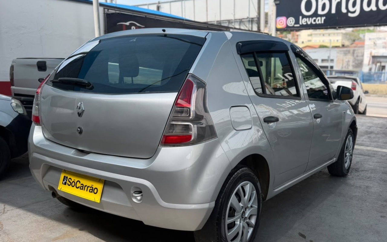 imagem-https://www.socarrao.com.br/sc-vehicle-images-prod/4380473/1792245886766-Y2U5NmI3ZmEtOWJmZi00YWMwLWJkZmQtY2ZiMGQwMzg4ODFjLmpwZWc.jpeg