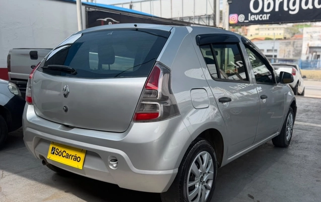 imagem-https://www.socarrao.com.br/sc-vehicle-images-prod/4380473/1792245886766-Y2U5NmI3ZmEtOWJmZi00YWMwLWJkZmQtY2ZiMGQwMzg4ODFjLmpwZWc.jpeg