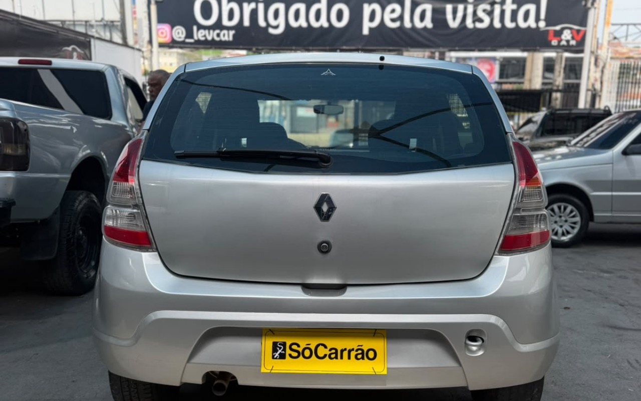 imagem-https://www.socarrao.com.br/sc-vehicle-images-prod/4380473/1792245886817-ZmFmM2EzNGYtMjdiMS00MDVmLWE4ZWEtZDExYWFmODdiMjY2LmpwZWc.jpeg