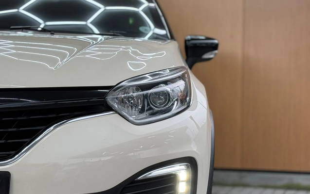 imagem-https://www.socarrao.com.br/sc-vehicle-images-prod/4380482/1792246296552-003_e274e55d1ed160a8d4929defd5ab3920.jpg