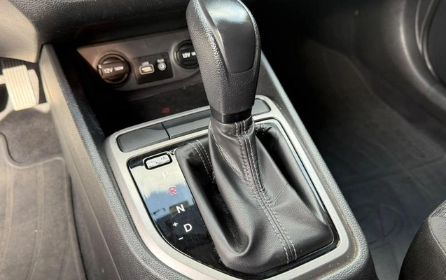 imagem-https://www.socarrao.com.br/sc-vehicle-images-prod/4380484/1792614175599-8580886_6_B_e21481c2a0.jpeg