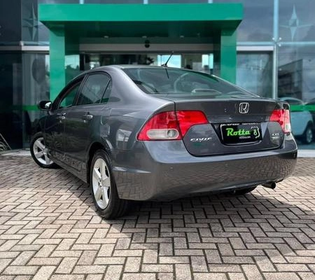 imagem-https://www.socarrao.com.br/sc-vehicle-images-prod/4380492/1792247949846-8581039_13_B_8989fbd639.jpeg