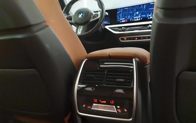 imagem-https://www.socarrao.com.br/sc-vehicle-images-prod/4380499/1792603831607-8577227_12_B_20ceb34f07.jpeg