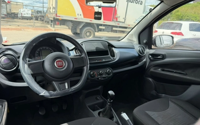 imagem-https://www.socarrao.com.br/sc-vehicle-images-prod/4380500/1792247017108-Rywrhp2EnPlAutqUX4KMFUhUQpLQZZqa.jpg