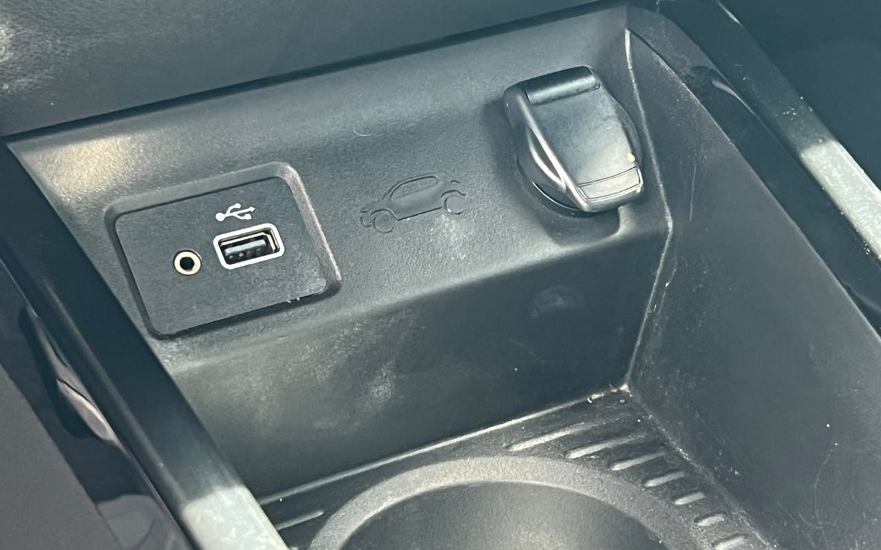 imagem-https://www.socarrao.com.br/sc-vehicle-images-prod/4380501/1792247089564-V2hhdHNBcHAgSW1hZ2UgMjAyNi0xMC0xNyBhdCAxMC4xMy4xMy5qcGVn.jpeg