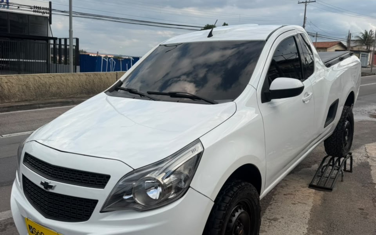 imagem-https://www.socarrao.com.br/sc-vehicle-images-prod/4380502/1792247262898-ZGY5YmJkMGYtMzJjMC00MjQ4LTg4ZTktM2I0MDljZmRiYjBkLmpwZWc.jpeg