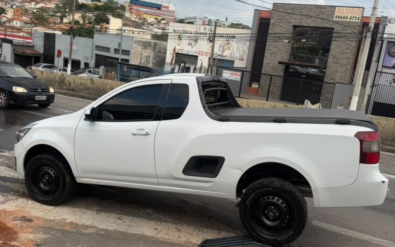 imagem-https://www.socarrao.com.br/sc-vehicle-images-prod/4380502/1792247263282-ZjA1YWEyYjYtMzYwYi00OGE1LTg4MTUtMGNmYWQzMzg3YmNjLmpwZWc.jpeg