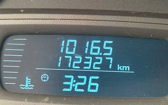 imagem-https://www.socarrao.com.br/sc-vehicle-images-prod/4380502/1792247263785-NjY0Y2YwYzQtYzdkYi00YzJlLTgyNzgtMzcyYmRmZjk1Yjg2LmpwZWc.jpeg