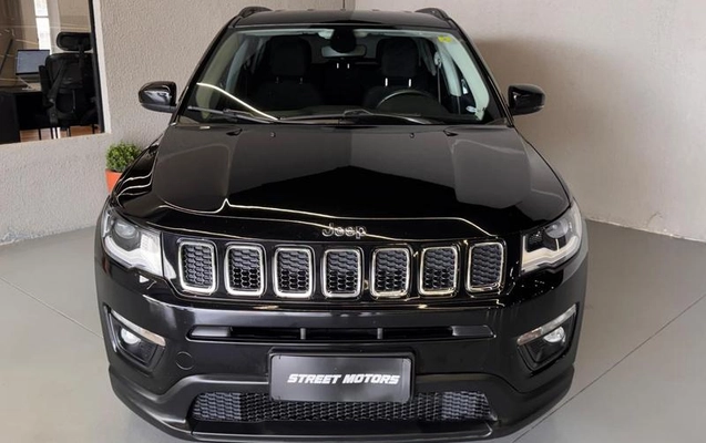 imagem-https://www.socarrao.com.br/sc-vehicle-images-prod/4380516/1792587609484-8557370_2_B_3a147009d2.jpeg