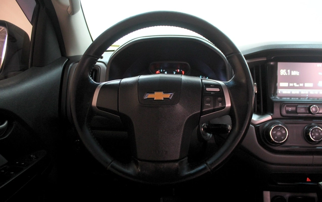 imagem-https://www.socarrao.com.br/sc-vehicle-images-prod/4380524/1792247766993-8_113227.jpg
