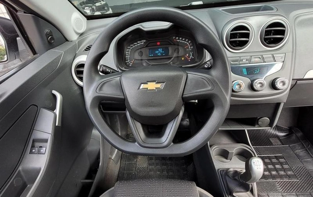 imagem-https://www.socarrao.com.br/sc-vehicle-images-prod/4380528/1792527353833-8580822_6_B_c01c7e38ee.jpeg