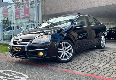 Volkswagen Jetta 2010 Preto — foto 1 de 3