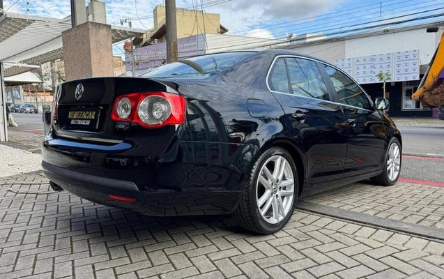 imagem-https://www.socarrao.com.br/sc-vehicle-images-prod/4380529/1792253892949-8581103_19_B_6c66f046fd.jpeg