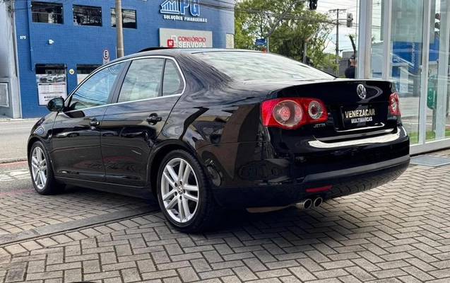 imagem-https://www.socarrao.com.br/sc-vehicle-images-prod/4380529/1792253892953-8581103_16_B_a15fac5532.jpeg