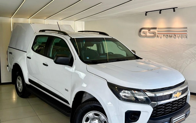imagem-https://www.socarrao.com.br/sc-vehicle-images-prod/4380535/1792248075623-gb-0de53b7.jpeg