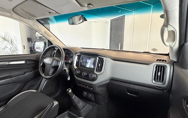 imagem-https://www.socarrao.com.br/sc-vehicle-images-prod/4380535/1792248075632-gb-8bcf521.jpeg