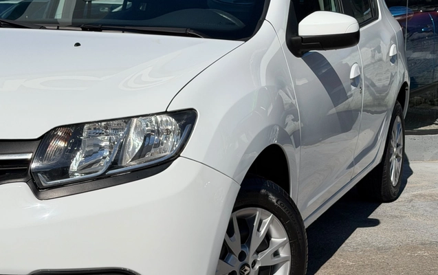 imagem-https://www.socarrao.com.br/sc-vehicle-images-prod/4380540/1792248188423-43594adfe5ea4544a5bc2a1fbcd8d124_1792248152161.jpg