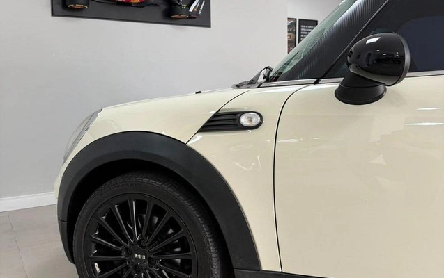 imagem-https://www.socarrao.com.br/sc-vehicle-images-prod/4380547/1792523748111-8581194_4_B_57cf858ab0.jpeg