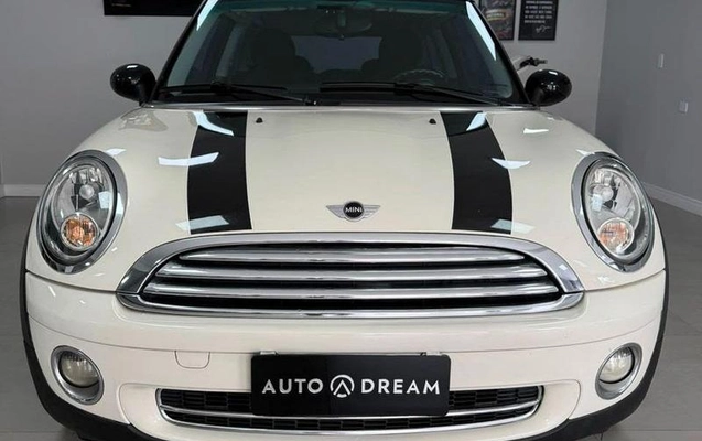 imagem-https://www.socarrao.com.br/sc-vehicle-images-prod/4380547/1792523748111-8581194_4_B_9c8cbc55f5.jpeg