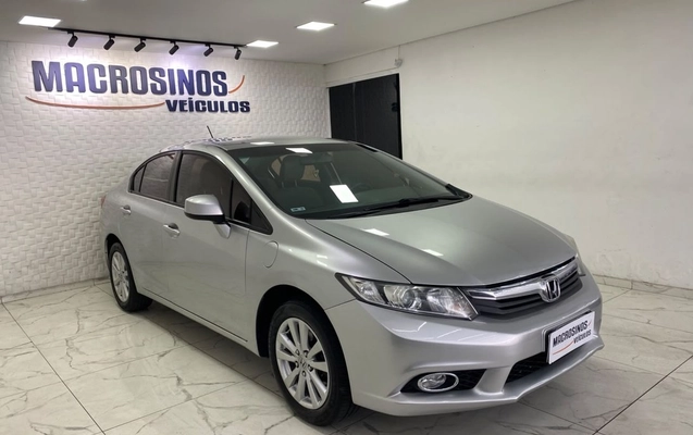imagem-https://www.socarrao.com.br/sc-vehicle-images-prod/4380556/1792248717050-Zm90by0xMC5qcGc.jpg