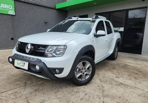 Renault Duster Oroch 2017 Branco — foto 1 de 3