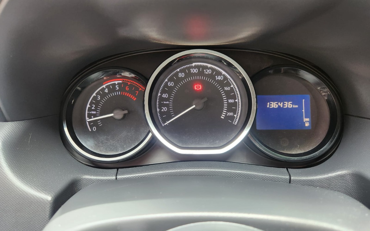 imagem-https://www.socarrao.com.br/sc-vehicle-images-prod/4380557/1792248717085-V2hhdHNBcHAgSW1hZ2UgMjAyNi0xMC0xNyBhdCAxMS4xOS40OSAoNCkuanBlZw.jpeg
