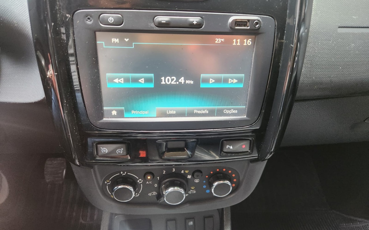 imagem-https://www.socarrao.com.br/sc-vehicle-images-prod/4380557/1792248717179-V2hhdHNBcHAgSW1hZ2UgMjAyNi0xMC0xNyBhdCAxMS4xOS41MCAoMSkuanBlZw.jpeg