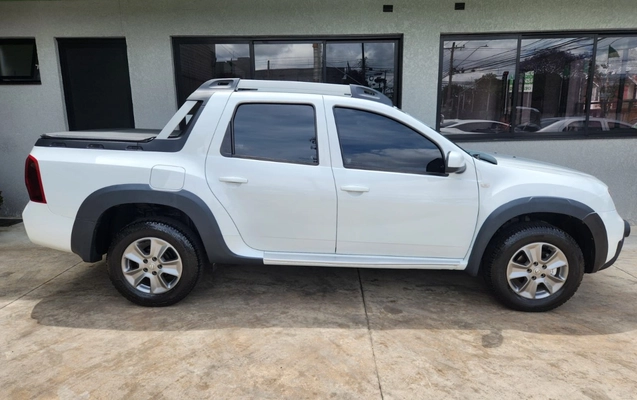 imagem-https://www.socarrao.com.br/sc-vehicle-images-prod/4380557/1792248717305-V2hhdHNBcHAgSW1hZ2UgMjAyNi0xMC0xNyBhdCAxMS4xOS40Ny5qcGVn.jpeg