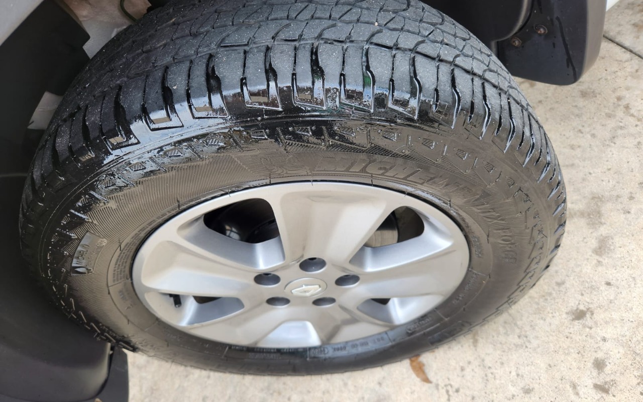 imagem-https://www.socarrao.com.br/sc-vehicle-images-prod/4380557/1792248718128-V2hhdHNBcHAgSW1hZ2UgMjAyNi0xMC0xNyBhdCAxMS4xOS41MCAoMikuanBlZw.jpeg