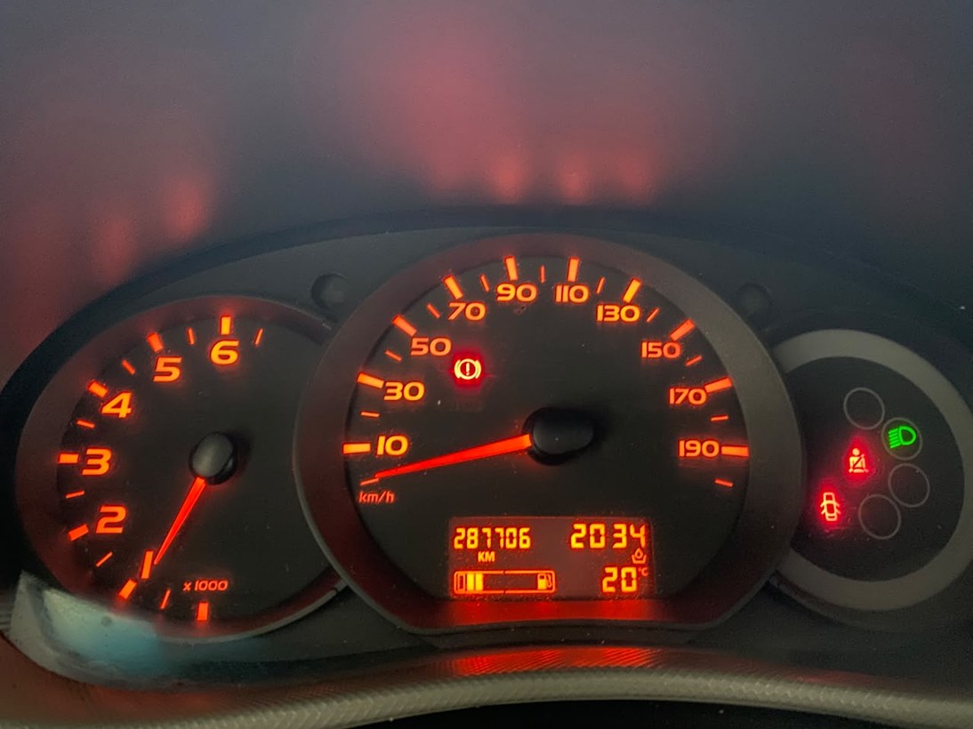 imagem-https://www.socarrao.com.br/sc-vehicle-images-prod/4380560/1792248759959-Zm90by0wOS5qcGc.jpg