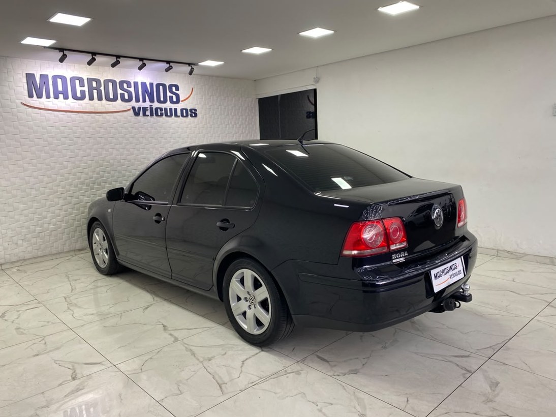 imagem-https://www.socarrao.com.br/sc-vehicle-images-prod/4380564/1792248891116-Zm90by0wMy5qcGc.jpg