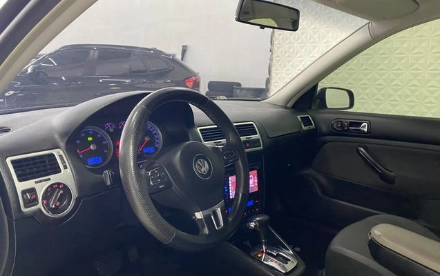 imagem-https://www.socarrao.com.br/sc-vehicle-images-prod/4380564/1792248891451-Zm90by0wOS5qcGc.jpg